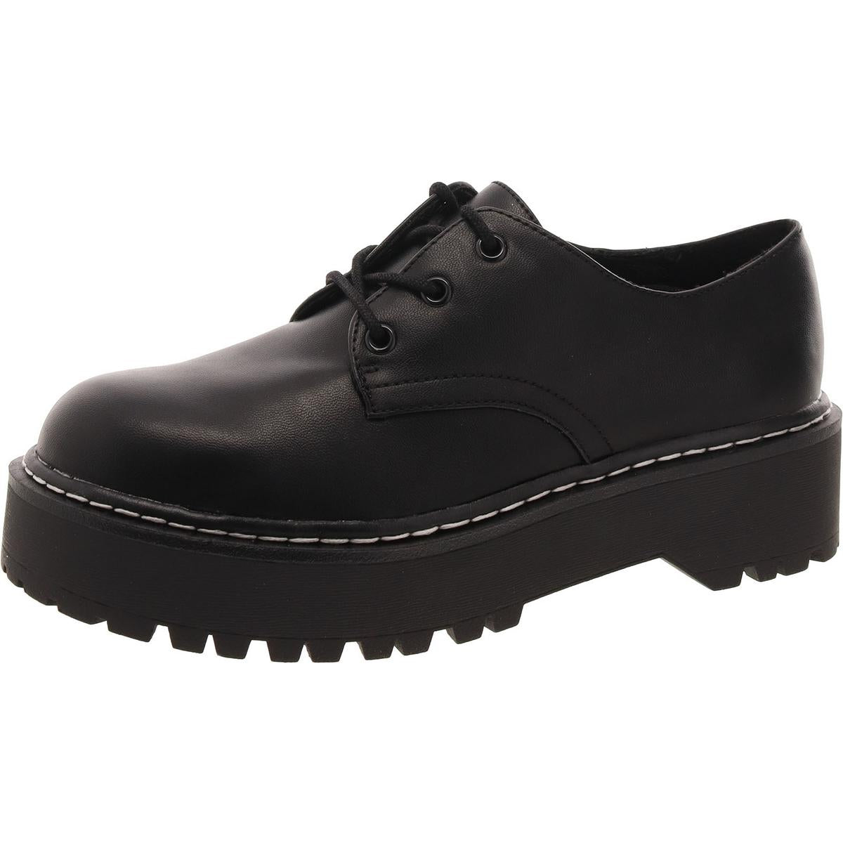 Wild Pair Womens Authentick Lugged Sole Dressy Oxfords - Image 2