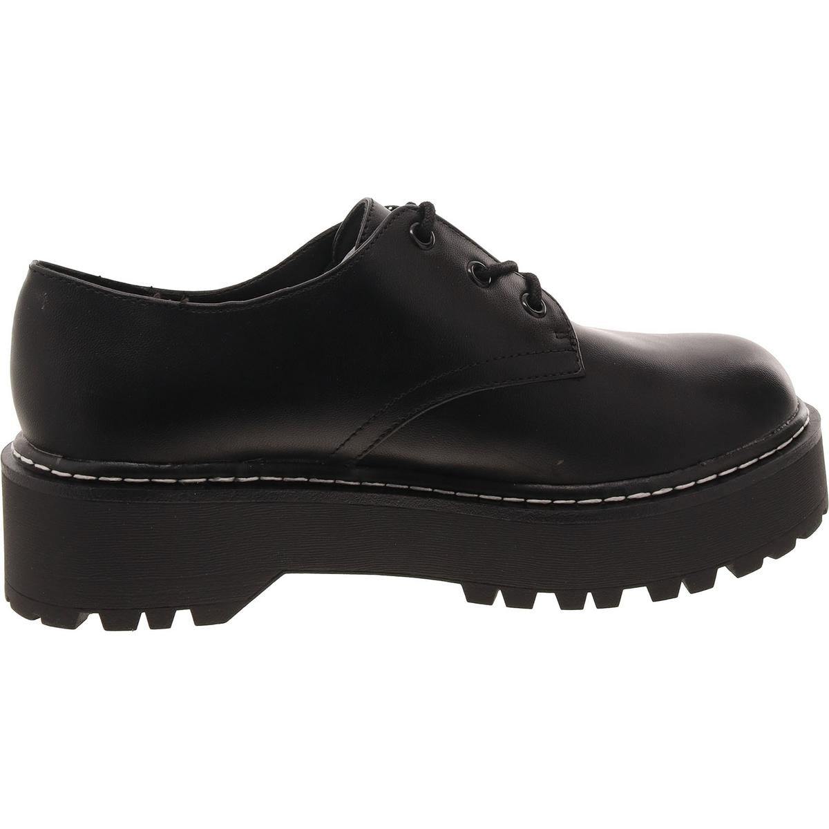 Wild Pair Womens Authentick Lugged Sole Dressy Oxfords - Image 3